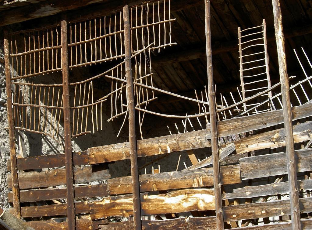 Casa Rural Calrei Konuk evi Lles Dış mekan fotoğraf